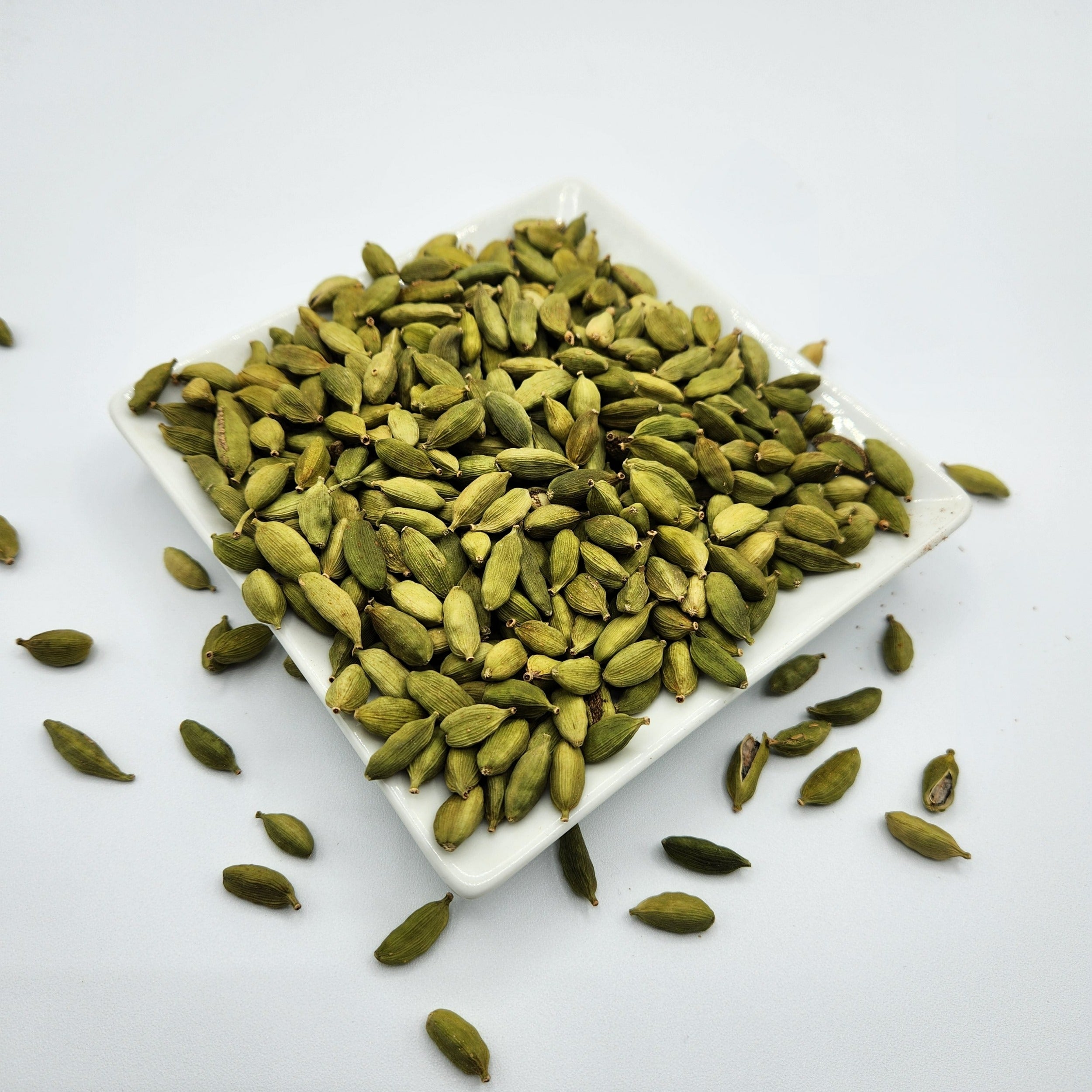 Green cardamom